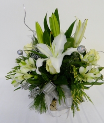 Silver and Snow from local Myrtle Beach florist, Bright & Beautiful Flowers