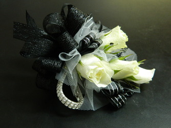 Sweetheart roses with black and silver accents  from local Myrtle Beach florist, Bright & Beautiful Flowers