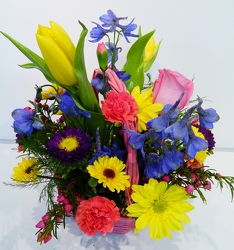 Love Ya Mom! from local Myrtle Beach florist, Bright & Beautiful Flowers