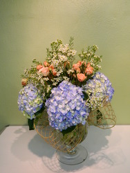 Classic Beauty from local Myrtle Beach florist, Bright & Beautiful Flowers