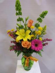 Bright and Beautiful from local Myrtle Beach florist, Bright & Beautiful Flowers