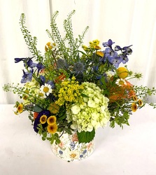 Summer's Last Splash from local Myrtle Beach florist, Bright & Beautiful Flowers