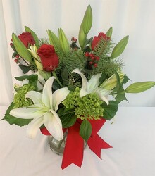 Grand Holiday from local Myrtle Beach florist, Bright & Beautiful Flowers