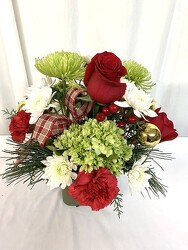 Christmas Cubed from local Myrtle Beach florist, Bright & Beautiful Flowers