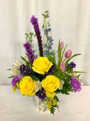 Sweet Spring from local Myrtle Beach florist, Bright & Beautiful Flowers