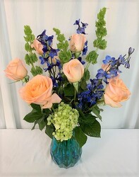 Aqua Delight from local Myrtle Beach florist, Bright & Beautiful Flowers