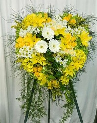 Memories Heart from local Myrtle Beach florist, Bright & Beautiful Flowers