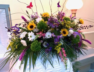 Butterfly Garden from local Myrtle Beach florist, Bright & Beautiful Flowers