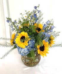 Sunny with Blue Skies from local Myrtle Beach florist, Bright & Beautiful Flowers
