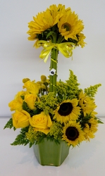 Don't Let the Sun go Down on Me from local Myrtle Beach florist, Bright & Beautiful Flowers