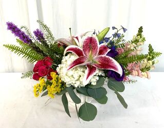 Hugs and Kisses from local Myrtle Beach florist, Bright & Beautiful Flowers