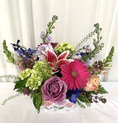 Spring Symphony from local Myrtle Beach florist, Bright & Beautiful Flowers
