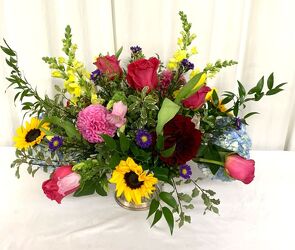 Mother's Garden from local Myrtle Beach florist, Bright & Beautiful Flowers