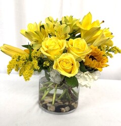 Sunlit Saffron from local Myrtle Beach florist, Bright & Beautiful Flowers