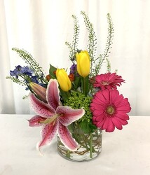 Bold In Bloom from local Myrtle Beach florist, Bright & Beautiful Flowers