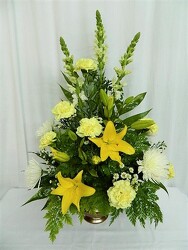 Guiding Light from local Myrtle Beach florist, Bright & Beautiful Flowers