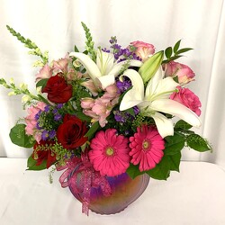Smitten from local Myrtle Beach florist, Bright & Beautiful Flowers